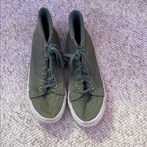 Green vans worn once or twice great pair of shoes.